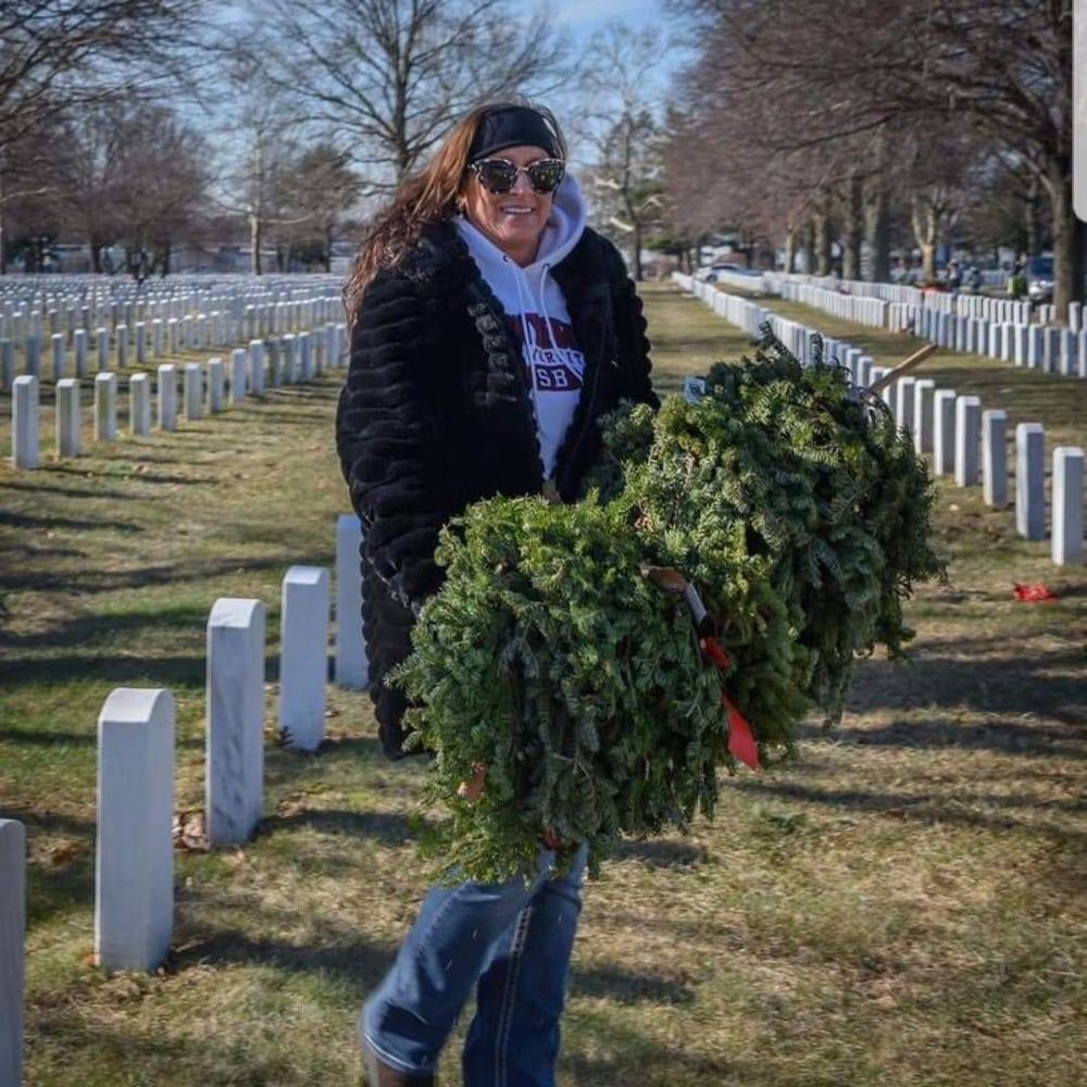 Meet your Posher, Denise